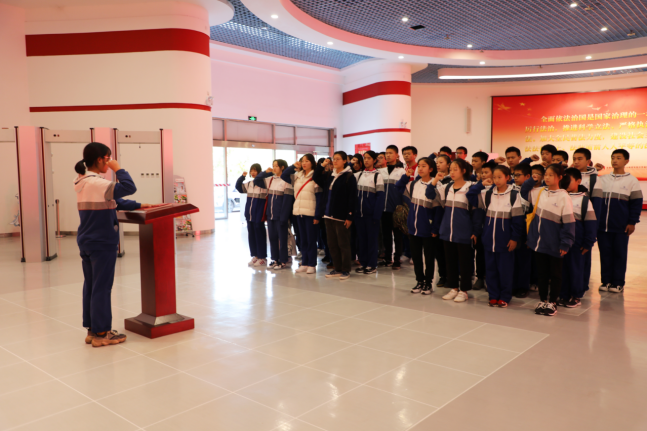 艺术学校1.png